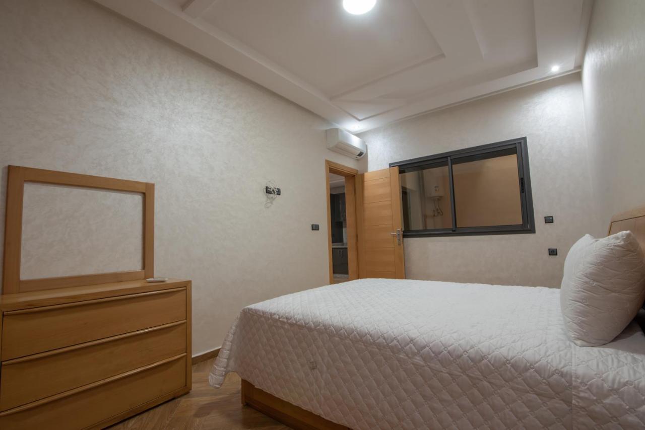 Adam'S Apartments,Self Checkin 6 Mins To Beach Downtown Fiber Optic Wifi Free Parking Same Rules As Hotels Агадир Экстерьер фото