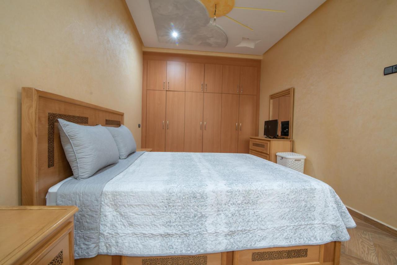 Adam'S Apartments,Self Checkin 6 Mins To Beach Downtown Fiber Optic Wifi Free Parking Same Rules As Hotels Агадир Экстерьер фото